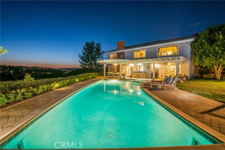 5 Bed Home for Sale in Calabasas, California