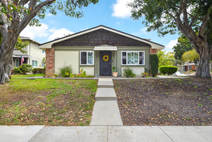 2 Bed Home for Sale in Ventura, California