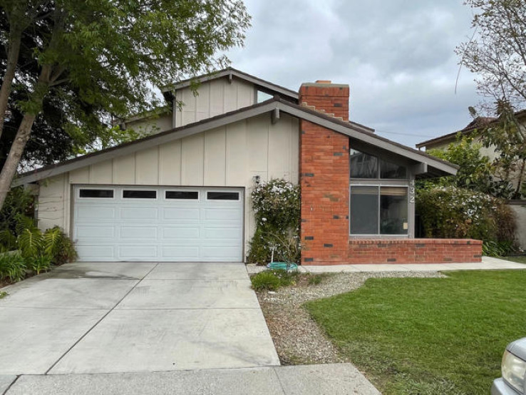 Residential Home in Newbury Park