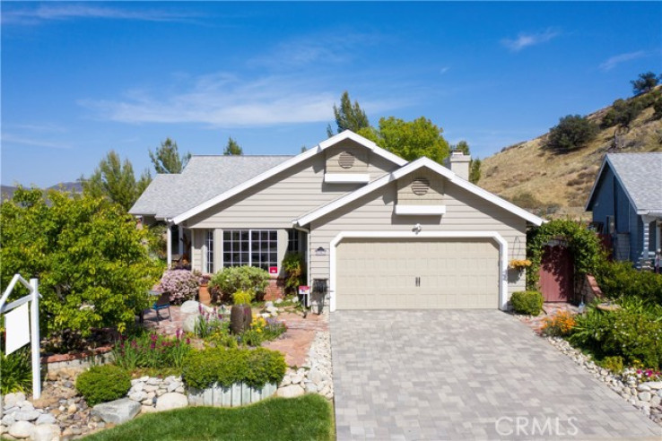3 Bed Home for Sale in Castaic, California