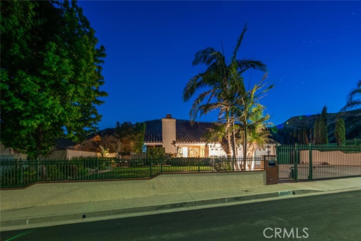 5 Bed Home for Sale in Granada Hills, California