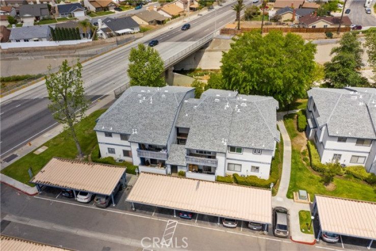 Residential Home in Bouquet Canyon