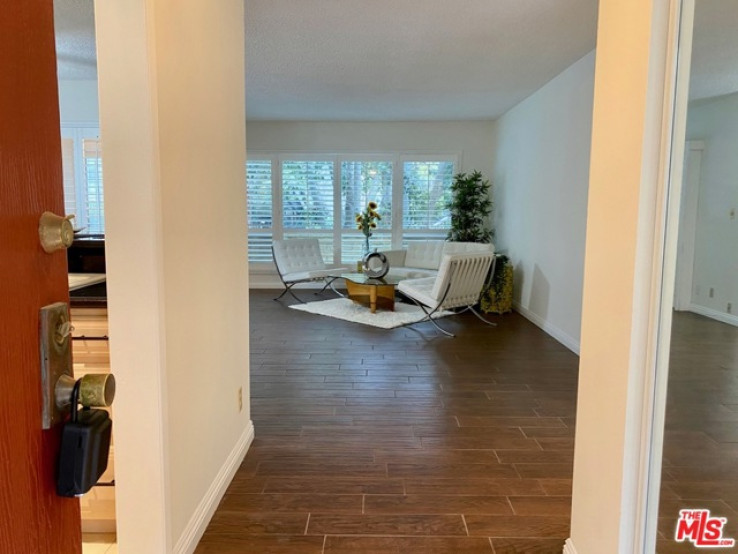 1 Bed Home for Sale in Culver City, California