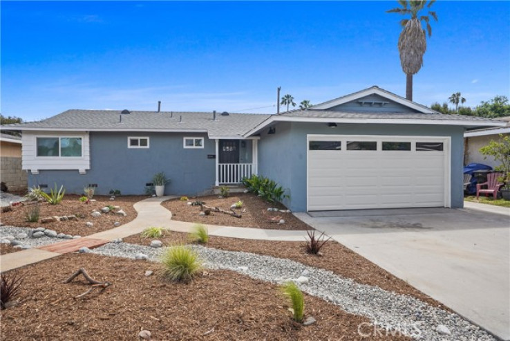 3 Bed Home for Sale in Costa Mesa, California