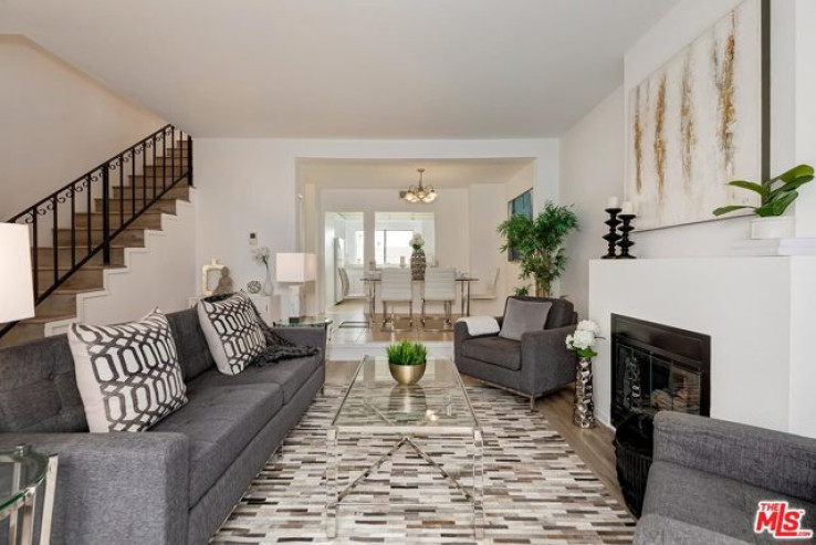2 Bed Home for Sale in Los Angeles, California
