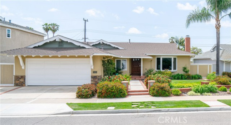 3 Bed Home for Sale in Costa Mesa, California