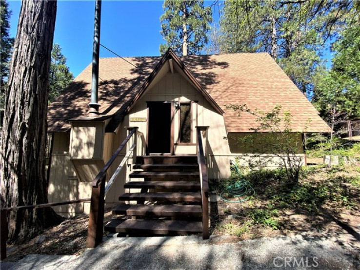 3 Bed Home for Sale in Lake Arrowhead, California