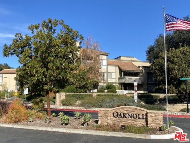1 Bed Home for Sale in Thousand Oaks, California