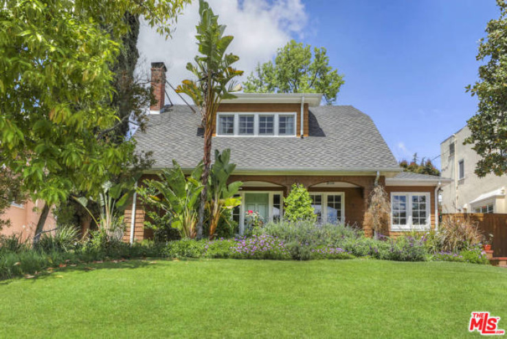Residential Home in Los Feliz