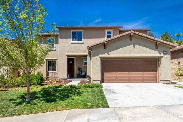 5 Bed Home for Sale in Saugus, California