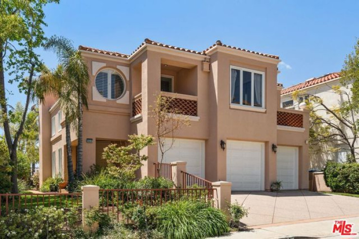 4 Bed Home for Sale in Pacific Palisades, California
