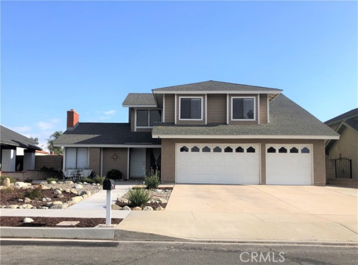 5 Bed Home for Sale in Ontario, California