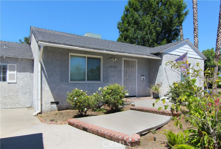 2 Bed Home for Sale in Encino, California