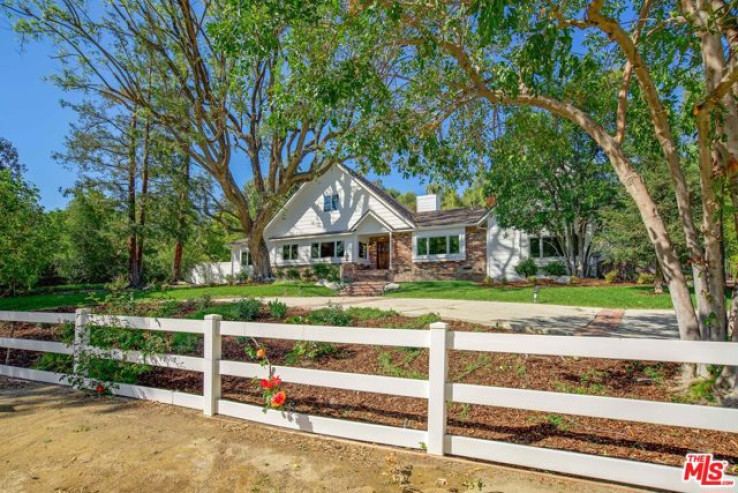 5 Bed Home for Sale in Hidden Hills, California