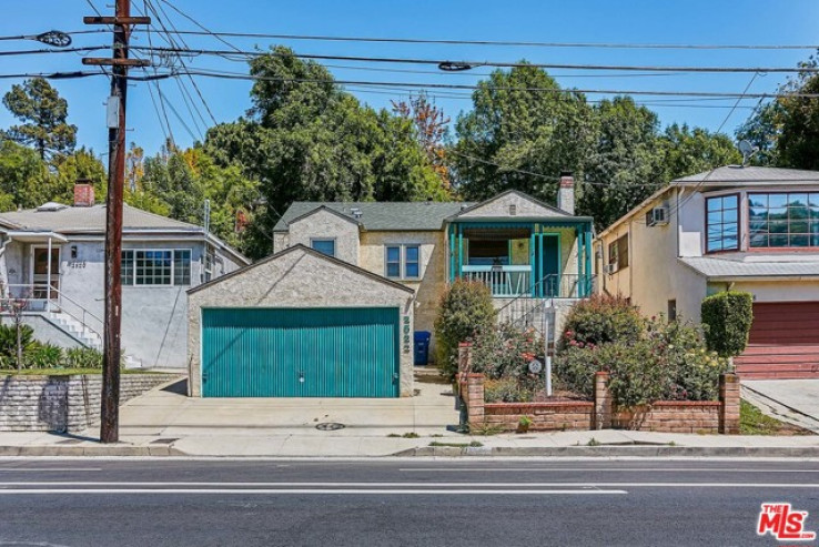 2 Bed Home for Sale in Los Angeles, California