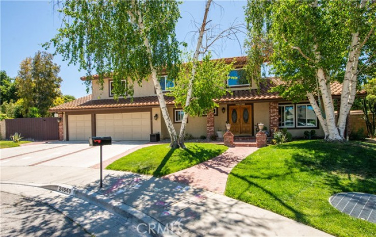 4 Bed Home for Sale in Newhall, California
