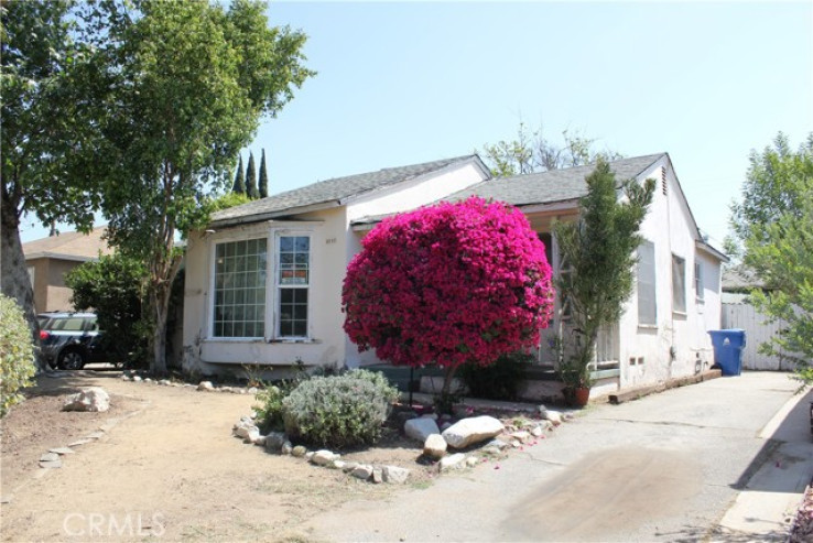 3 Bed Home for Sale in Lake Balboa, California