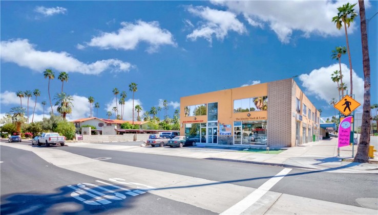 Commercial Sale in Palm Springs