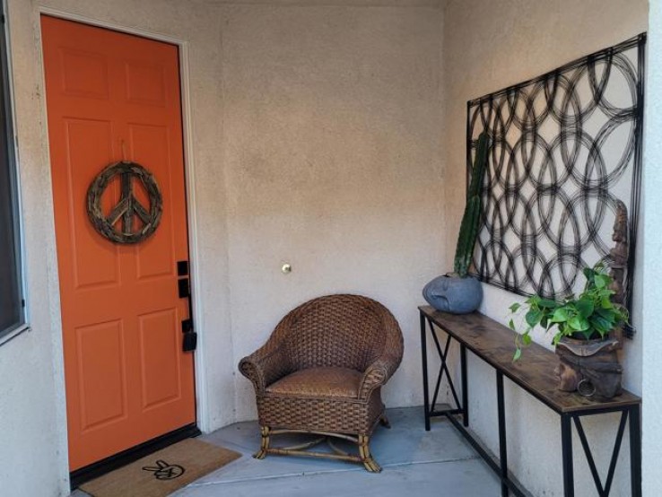 3 Bed Home to Rent in Cathedral City, California