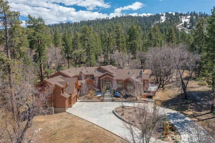7 Bed Home for Sale in Big Bear, California