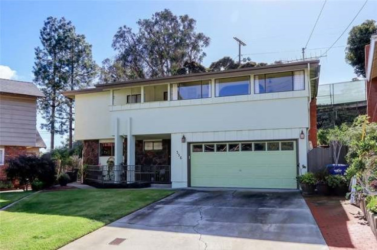 3 Bed Home for Sale in El Segundo, California