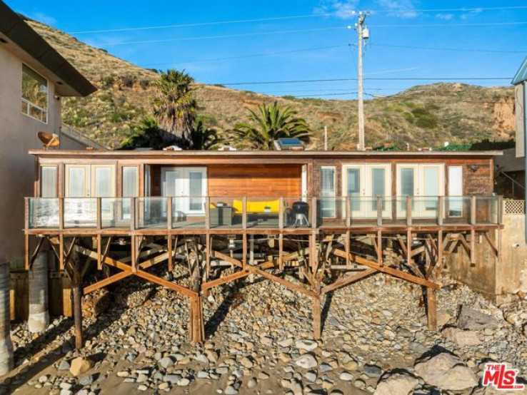 1 Bed Home for Sale in Malibu, California