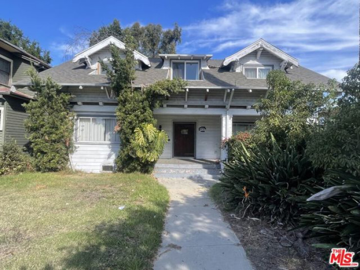 4 Bed Home for Sale in Los Angeles, California