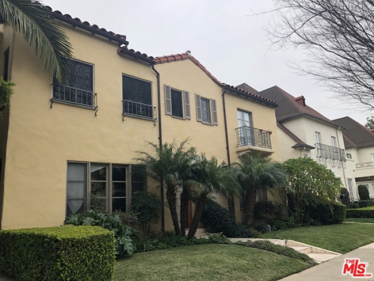 1 Bed Home to Rent in Beverly Hills, California