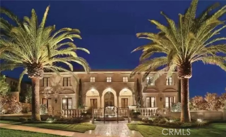 8 Bed Home to Rent in Newport Coast, California
