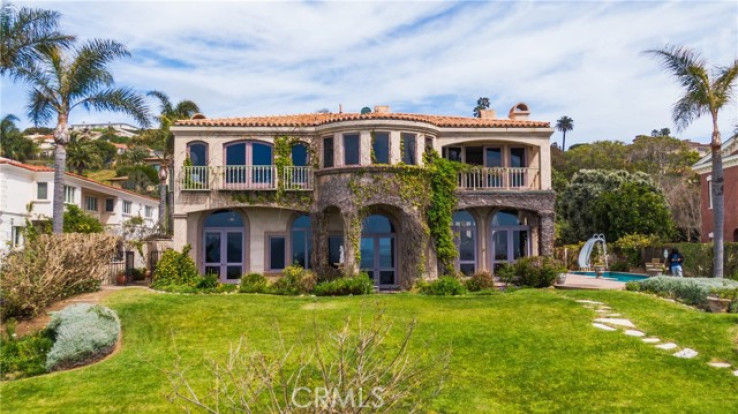 7 Bed Home for Sale in Rancho Palos Verdes, California