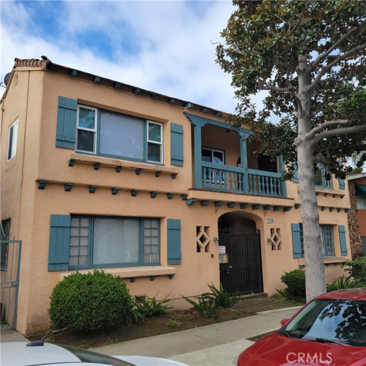  Income Home for Sale in Long Beach, California