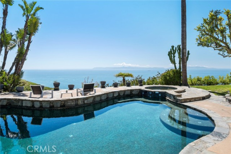4 Bed Home for Sale in Rancho Palos Verdes, California