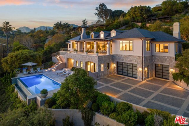 Residential Home in Montecito