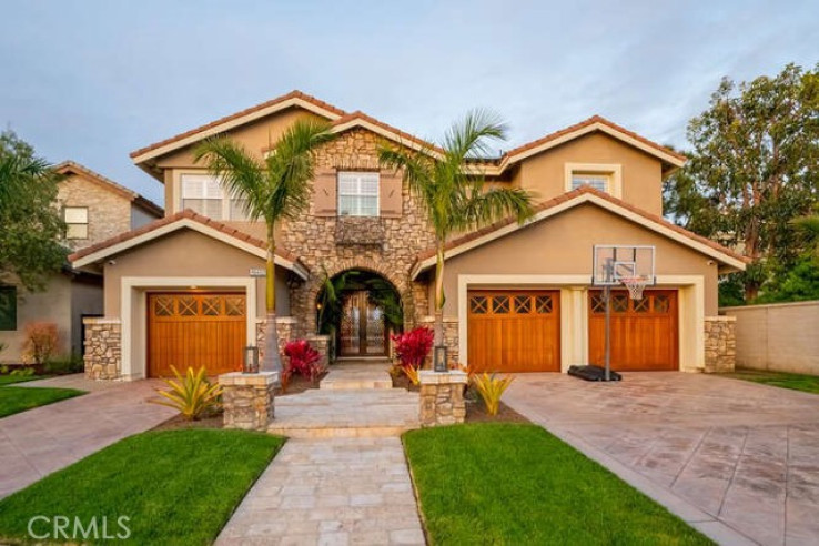 Residential Home in West Huntington Beach