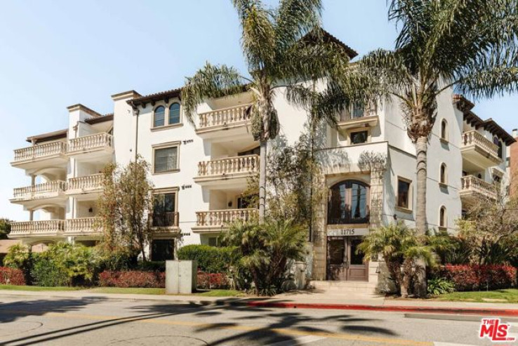 Residential Home in Brentwood