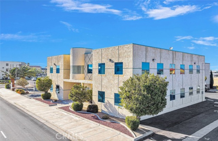  Commercial for Sale in Victorville, California