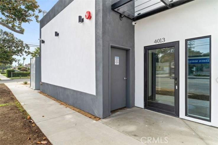  Commercial for Sale in Los Angeles, California
