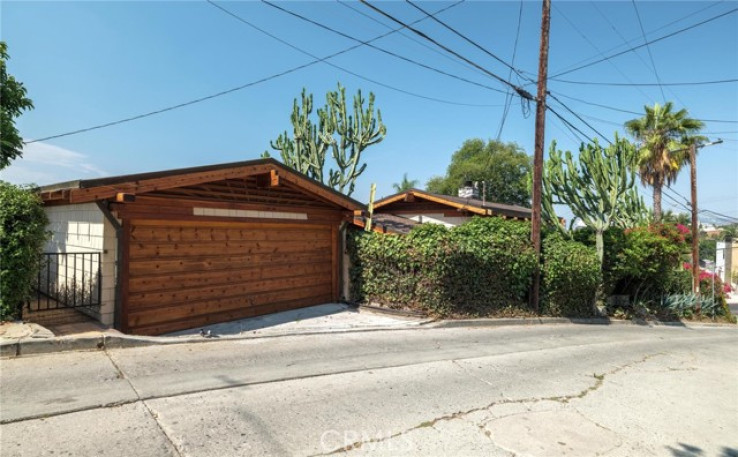 2 Bed Home for Sale in Los Angeles, California
