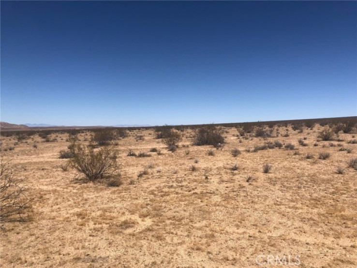 Land in Adelanto