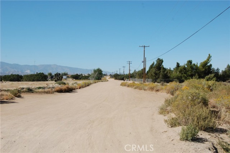  Land for Sale in Phelan, California