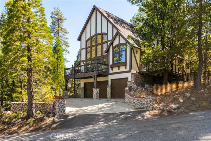 3 Bed Home for Sale in Lake Arrowhead, California