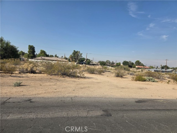 Land in Apple Valley