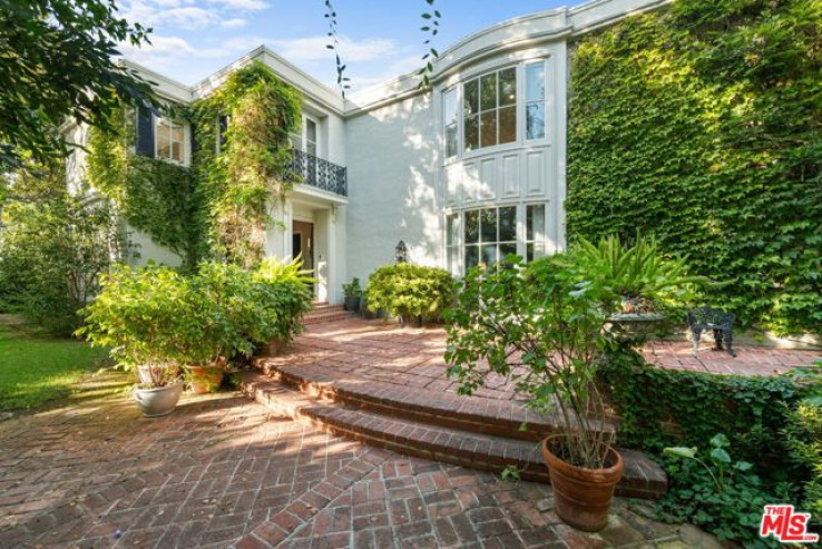 5 Bed Home for Sale in Beverly Hills, California