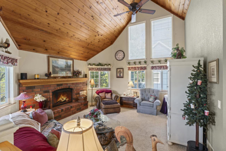 3 Bed Home for Sale in Lake Arrowhead, California