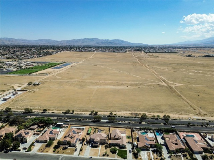  Land for Sale in Apple Valley, California