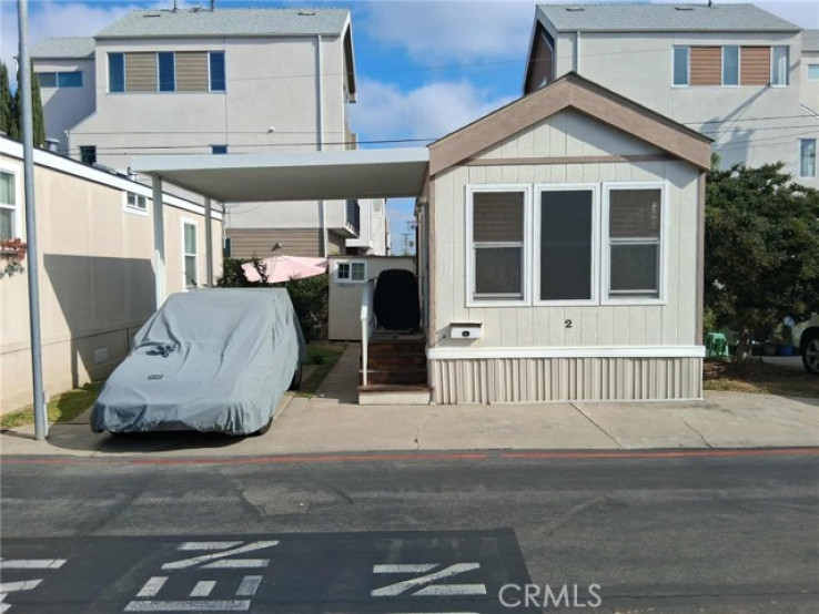 1 Bed Home for Sale in Costa Mesa, California
