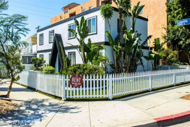  Income Home for Sale in Venice, California