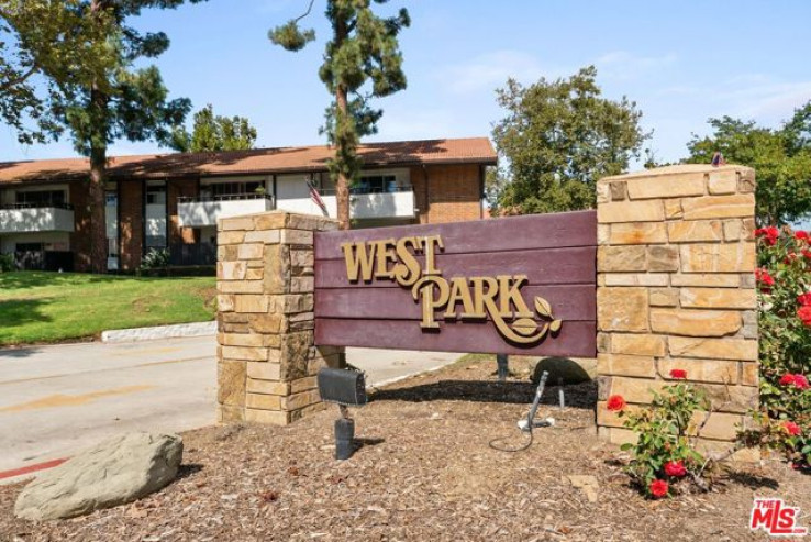 Residential Home in Westlake Village