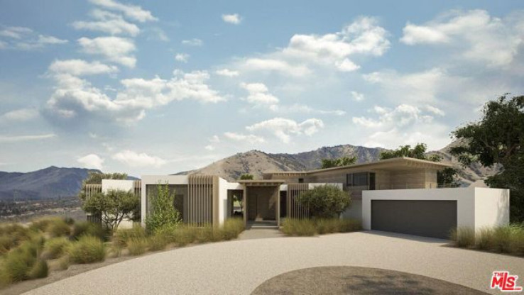  Land for Sale in Calabasas, California