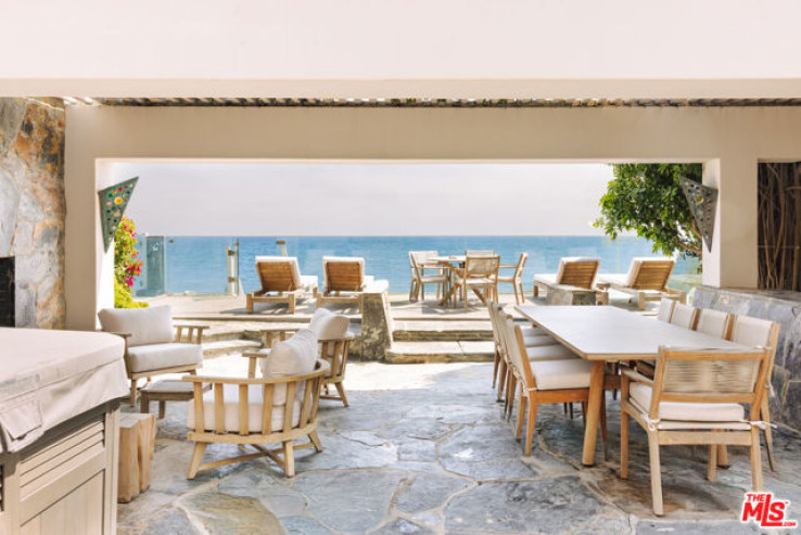 5 Bed Home for Sale in Malibu, California